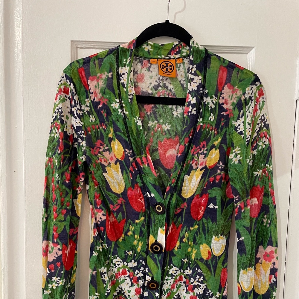 💥SOLD💥 Tory Burch Tulip Cardigan